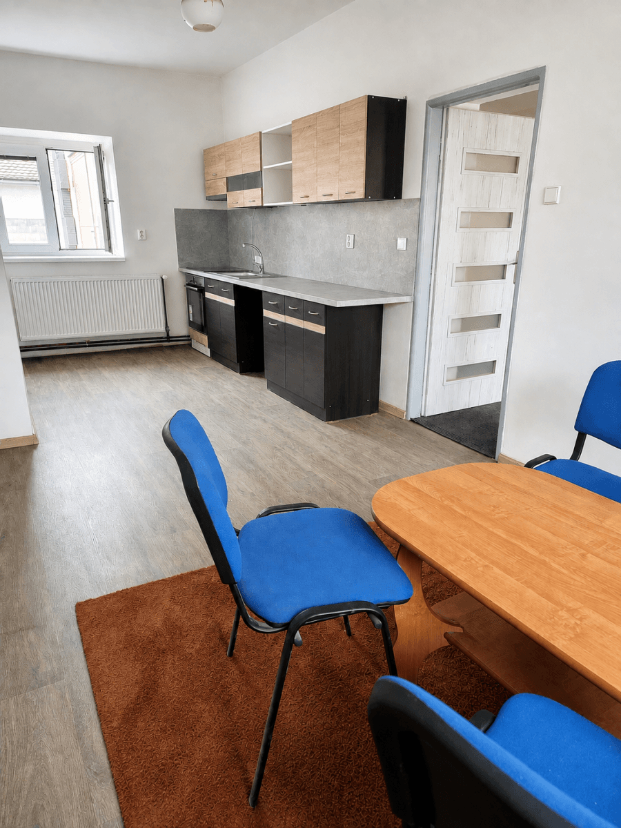 Predaj domu 228 m², pozemok 295 m², Obránců míru, Trnávka, Pardubický kraj Predaj domu 228 m², pozemok 295 m², Obránců míru, Trnávka, Pardubický kraj