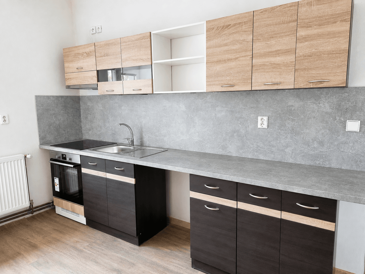 Predaj domu 228 m², pozemok 295 m², Obránců míru, Trnávka, Pardubický kraj Predaj domu 228 m², pozemok 295 m², Obránců míru, Trnávka, Pardubický kraj