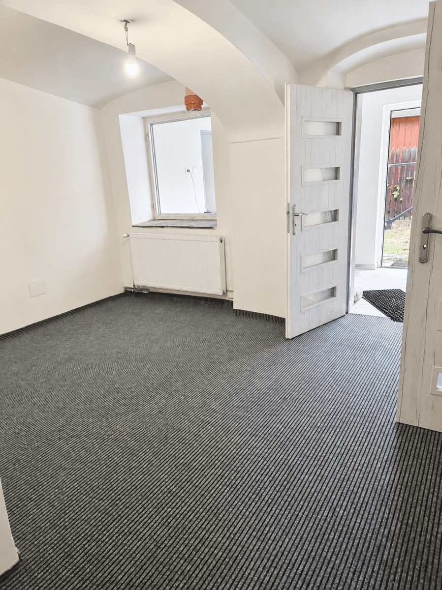 Predaj domu 228 m², pozemok 295 m², Obránců míru, Trnávka, Pardubický kraj Predaj domu 228 m², pozemok 295 m², Obránců míru, Trnávka, Pardubický kraj