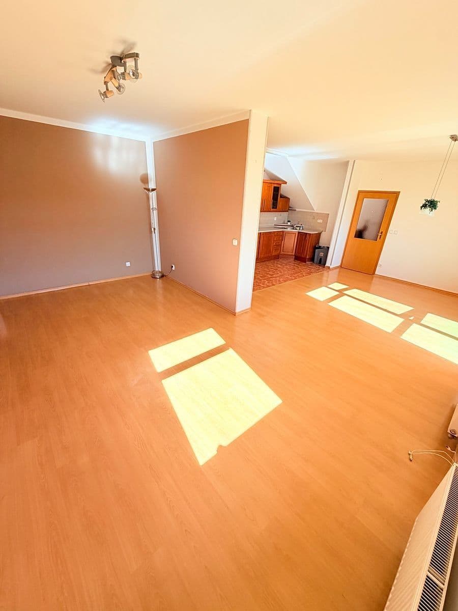 Predaj bytu 4-izbový 122 m², U Trojice, České Budějovice, Jihočeský kraj Predaj bytu 4-izbový 122 m², U Trojice, České Budějovice, Jihočeský kraj