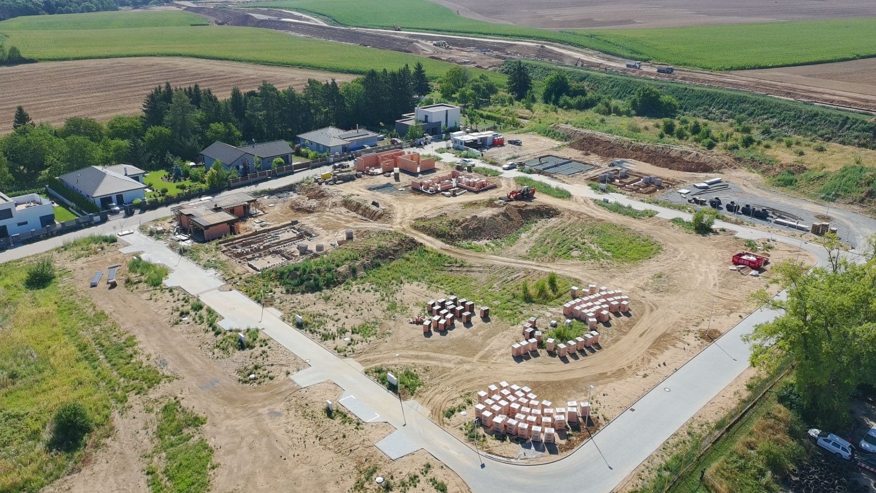 Predaj domu 198 m², pozemok 719 m², Úvaly, Středočeský kraj Predaj domu 198 m², pozemok 719 m², Úvaly, Středočeský kraj