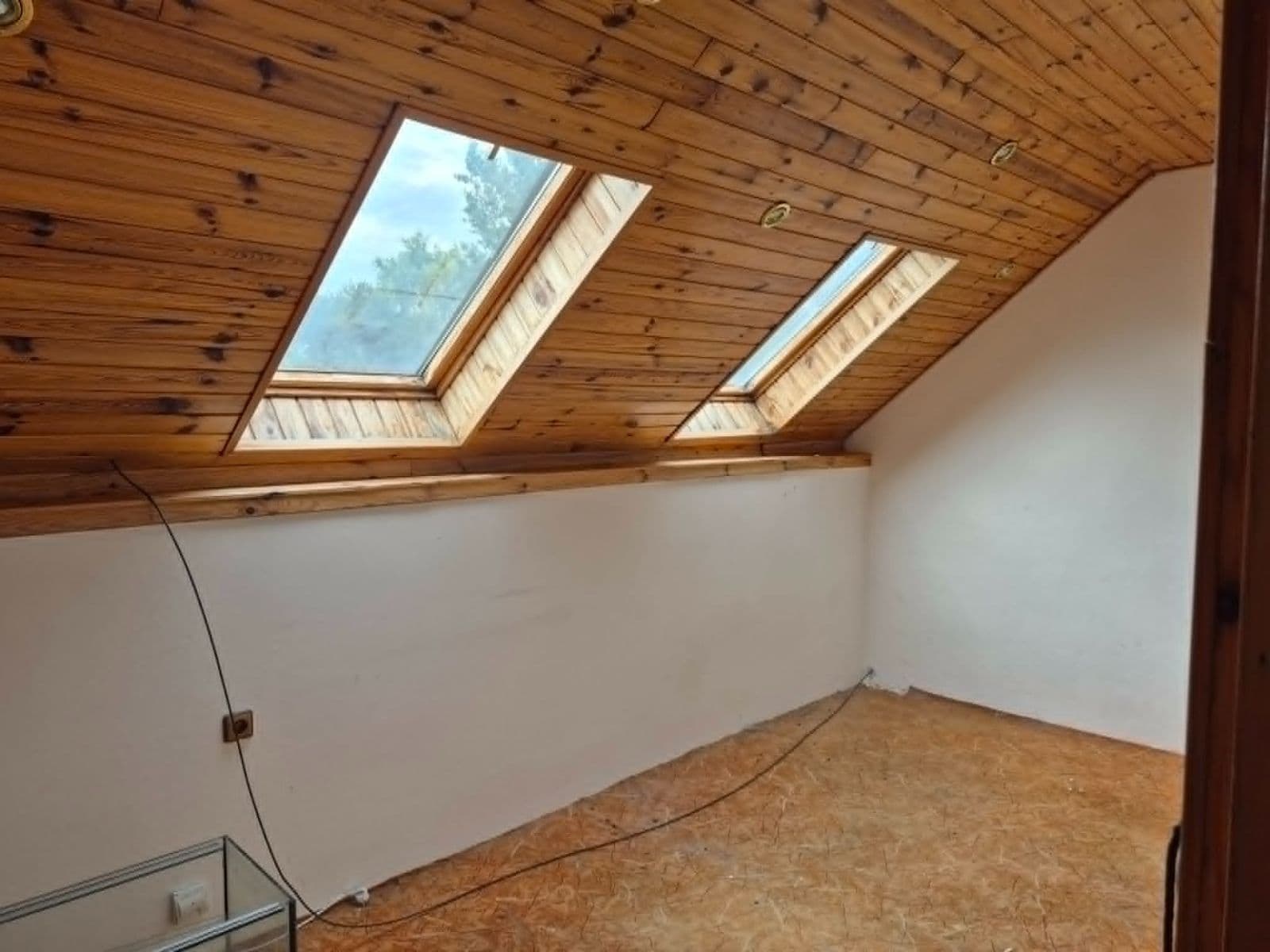 Predaj domu 200 m², pozemok 2.980 m², Nechanice, Královéhradecký kraj Predaj domu 200 m², pozemok 2.980 m², Nechanice, Královéhradecký kraj