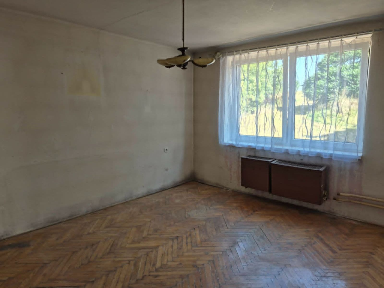 Predaj domu 200 m², pozemok 2.980 m², Nechanice, Královéhradecký kraj Predaj domu 200 m², pozemok 2.980 m², Nechanice, Královéhradecký kraj