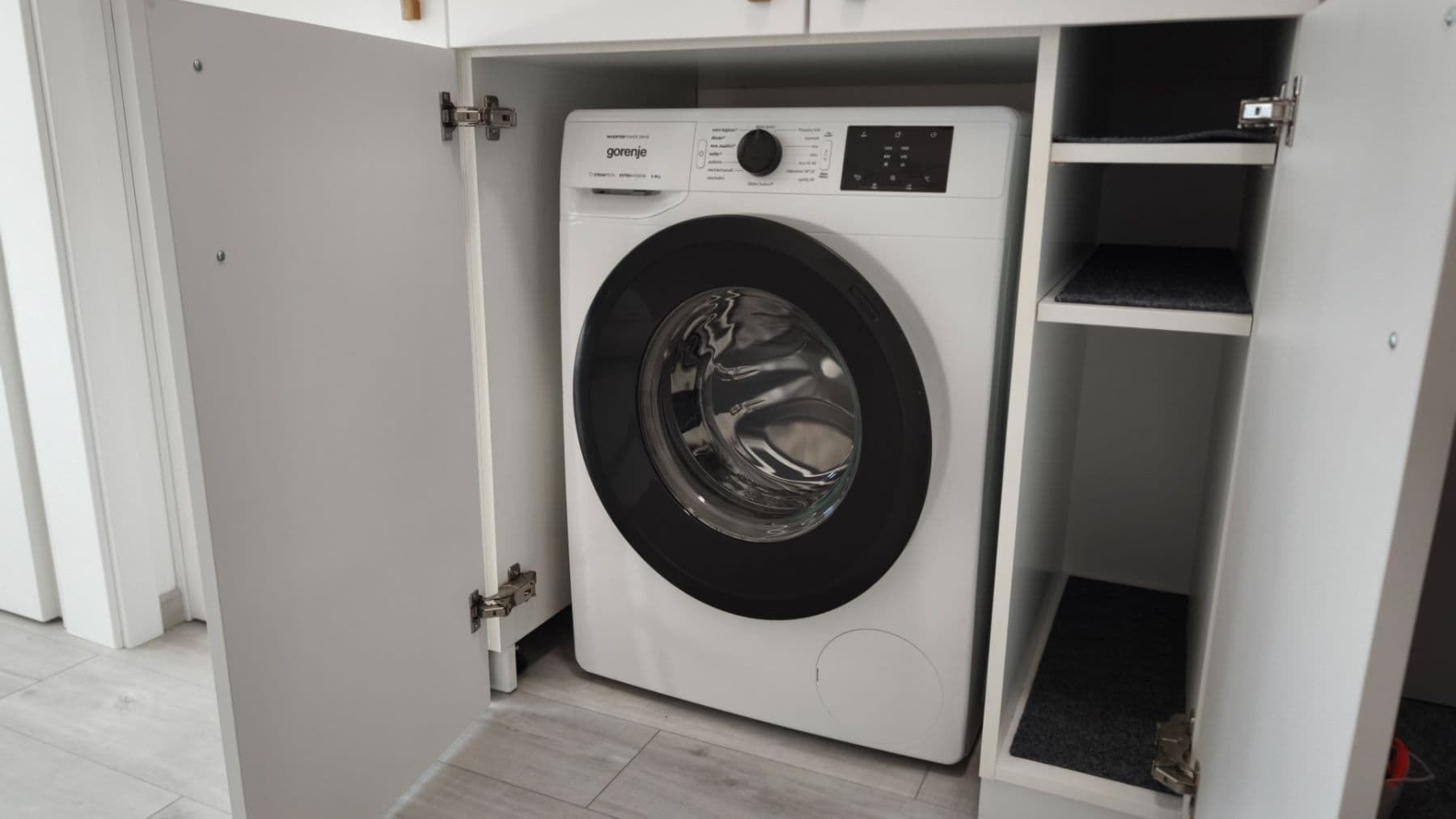 Prenájom bytu 1-izbový 32 m², Věry Pánkové, Olomouc, Olomoucký kraj Prenájom bytu 1-izbový 32 m², Věry Pánkové, Olomouc, Olomoucký kraj