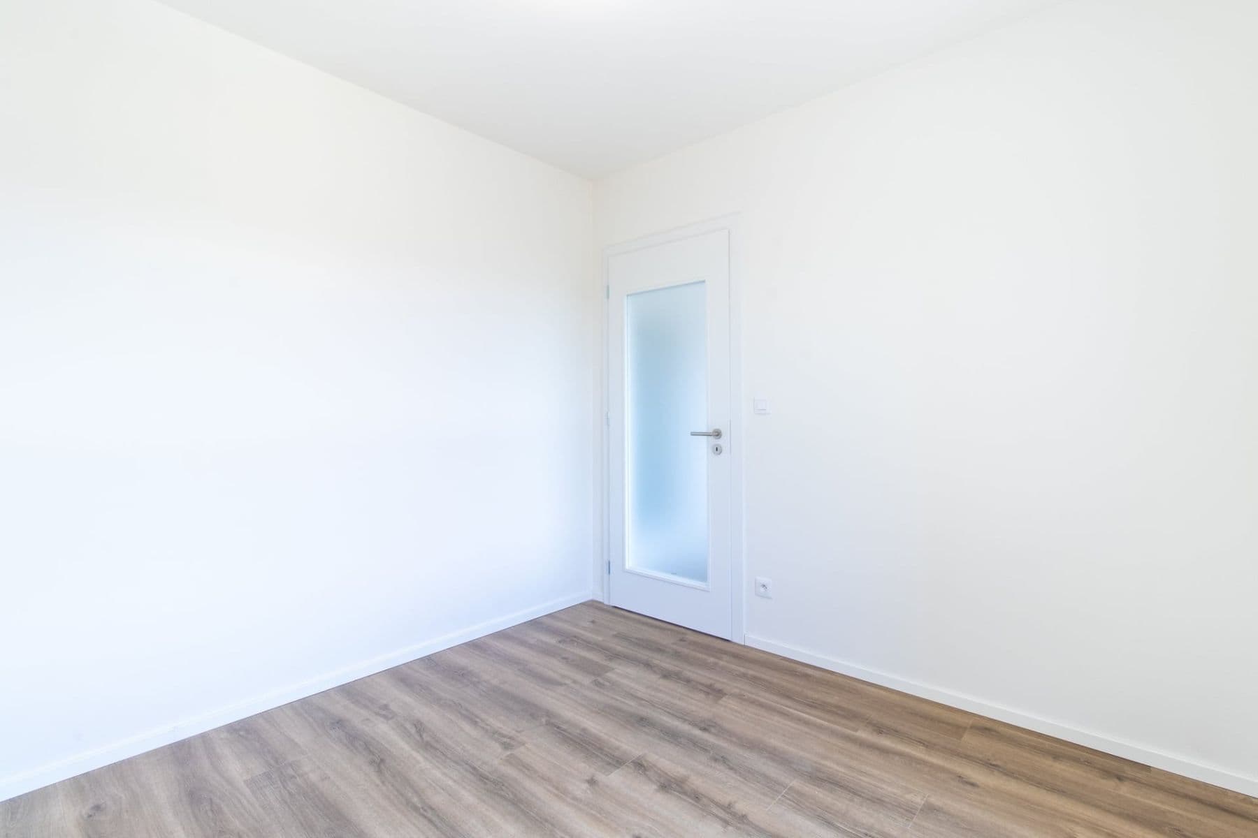 Prenájom bytu 2-izbový 37 m², Arnošta Valenty, Praha, Praha Prenájom bytu 2-izbový 37 m², Arnošta Valenty, Praha, Praha