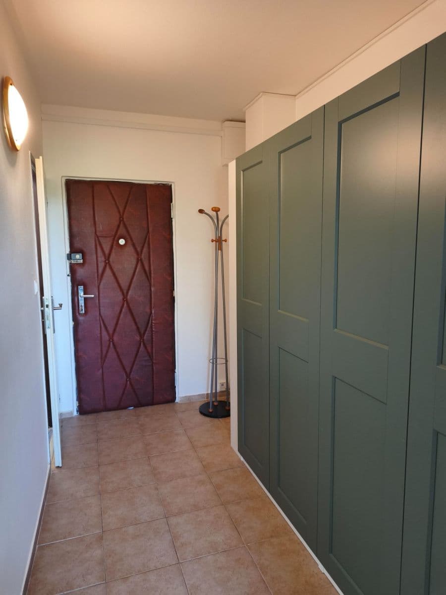 Prenájom bytu 2-izbový 42 m², Novodvorská, Praha, Praha Prenájom bytu 2-izbový 42 m², Novodvorská, Praha, Praha
