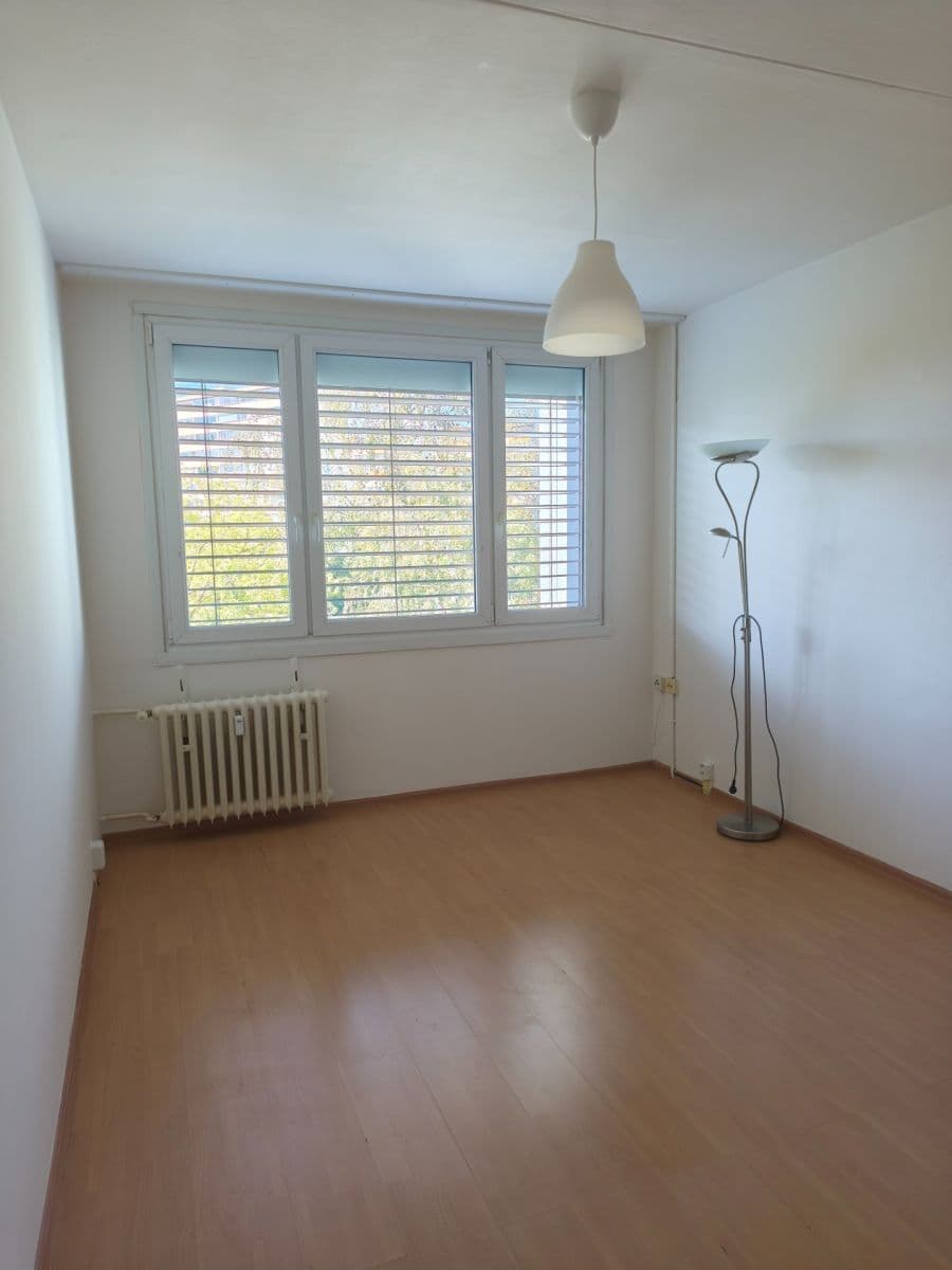 Prenájom bytu 2-izbový 42 m², Novodvorská, Praha, Praha Prenájom bytu 2-izbový 42 m², Novodvorská, Praha, Praha