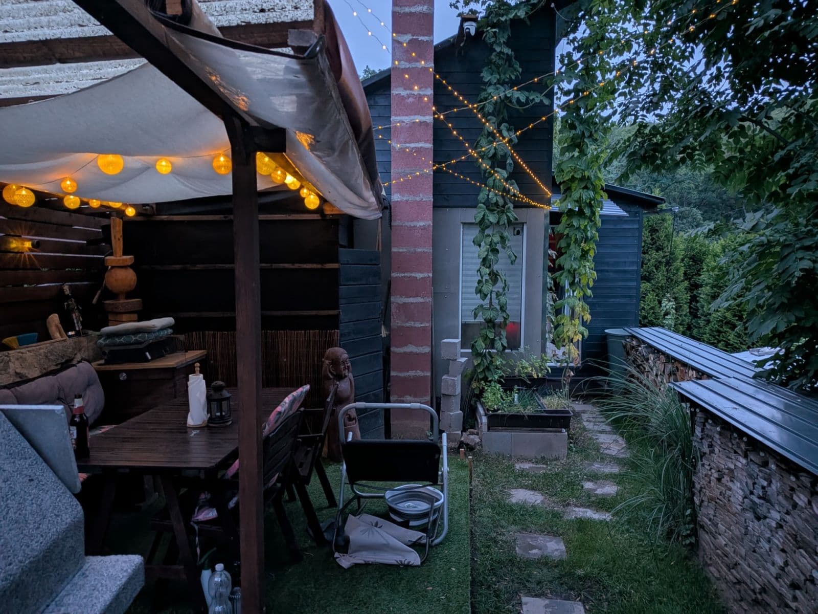 Predaj rekreačného objektu 45 m², pozemok 185 m², Višňovka, Praha, Praha Predaj rekreačného objektu 45 m², pozemok 185 m², Višňovka, Praha, Praha