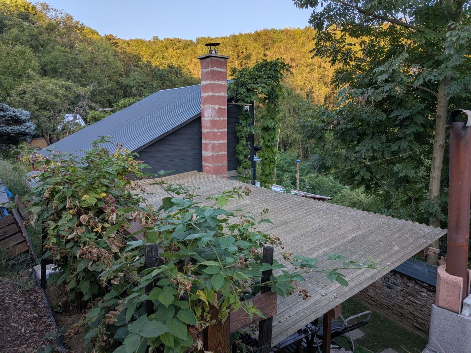 Predaj rekreačného objektu 45 m², pozemok 185 m², Višňovka, Praha, Praha Predaj rekreačného objektu 45 m², pozemok 185 m², Višňovka, Praha, Praha
