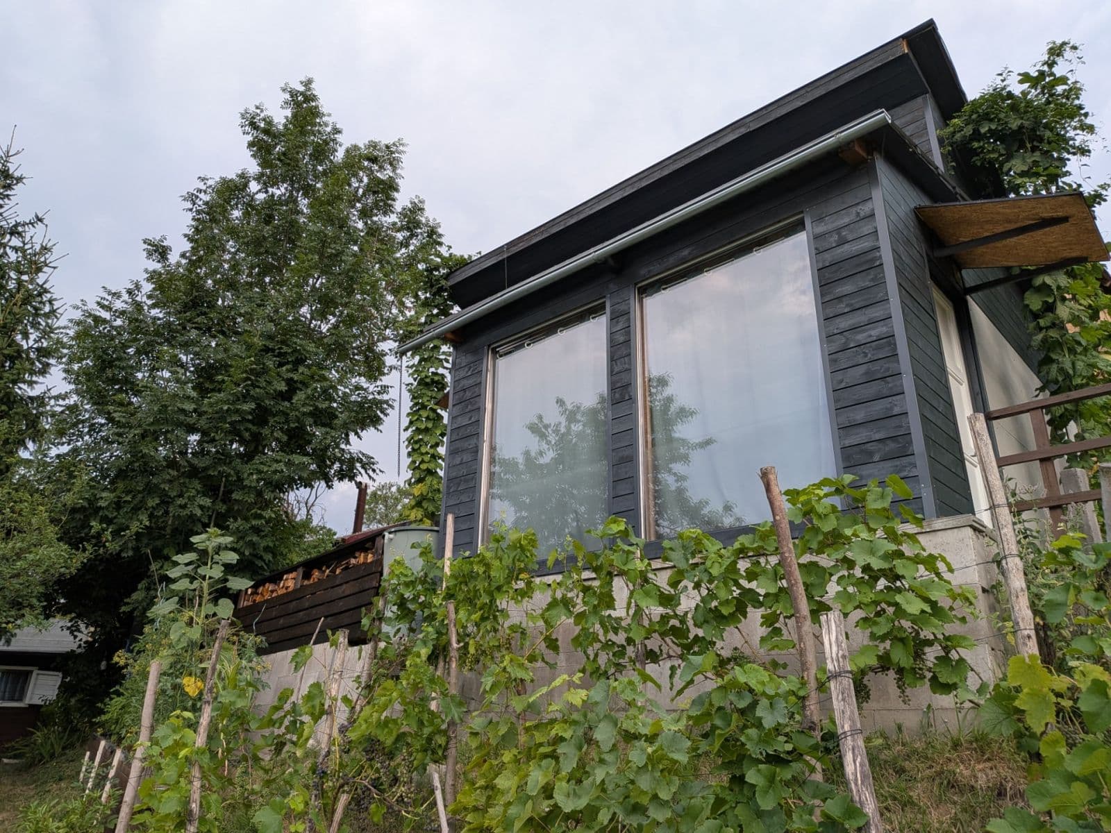 Predaj rekreačného objektu 45 m², pozemok 185 m², Višňovka, Praha, Praha Predaj rekreačného objektu 45 m², pozemok 185 m², Višňovka, Praha, Praha