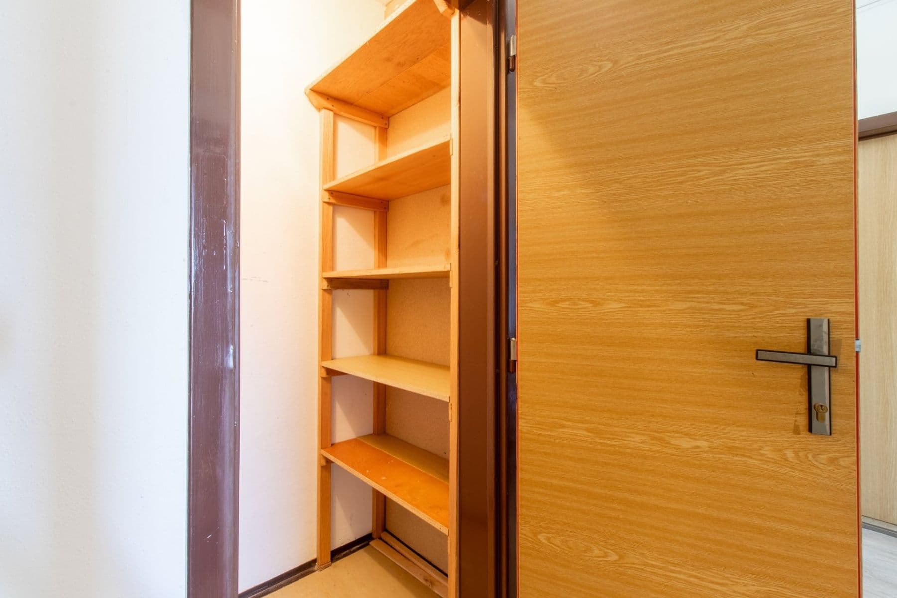 Prenájom bytu 2-izbový 45 m², Generála Janouška, Praha, Praha Prenájom bytu 2-izbový 45 m², Generála Janouška, Praha, Praha