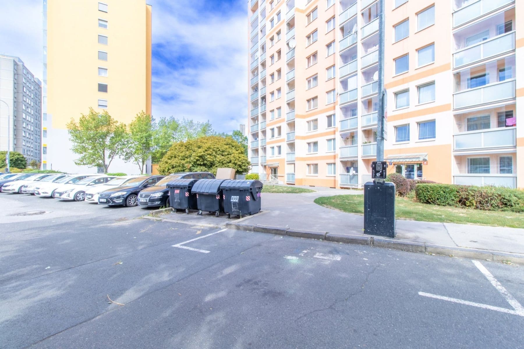 Prenájom bytu 2-izbový 45 m², Generála Janouška, Praha, Praha Prenájom bytu 2-izbový 45 m², Generála Janouška, Praha, Praha