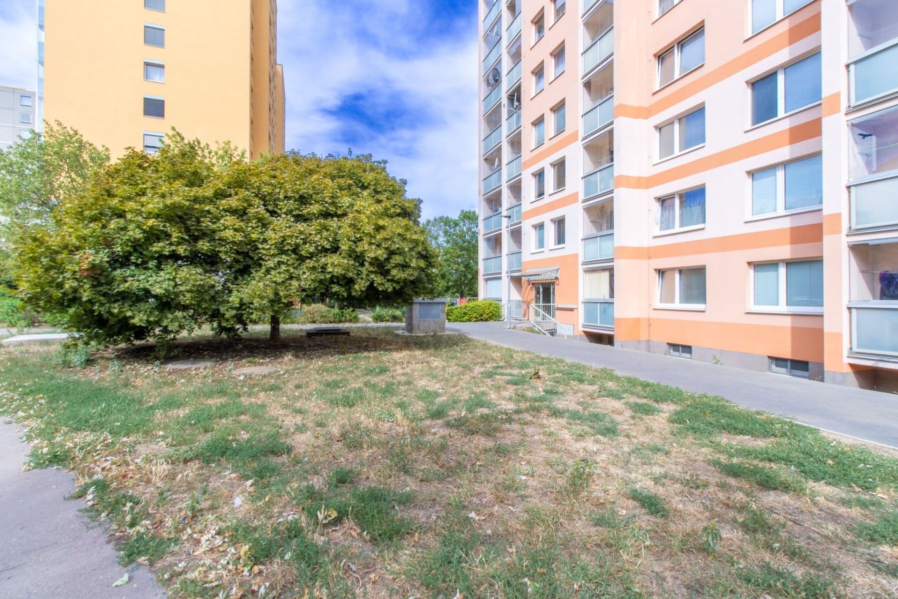 Prenájom bytu 2-izbový 45 m², Generála Janouška, Praha, Praha Prenájom bytu 2-izbový 45 m², Generála Janouška, Praha, Praha