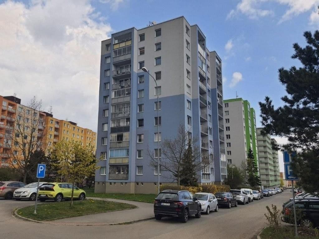 Prenájom bytu 3-izbový 77 m², Krašovská, Plzeň, Plzeňský kraj Prenájom bytu 3-izbový 77 m², Krašovská, Plzeň, Plzeňský kraj