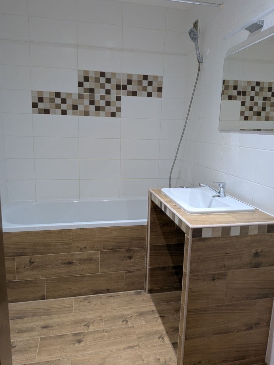 Prenájom bytu 3-izbový 77 m², Krašovská, Plzeň, Plzeňský kraj Prenájom bytu 3-izbový 77 m², Krašovská, Plzeň, Plzeňský kraj