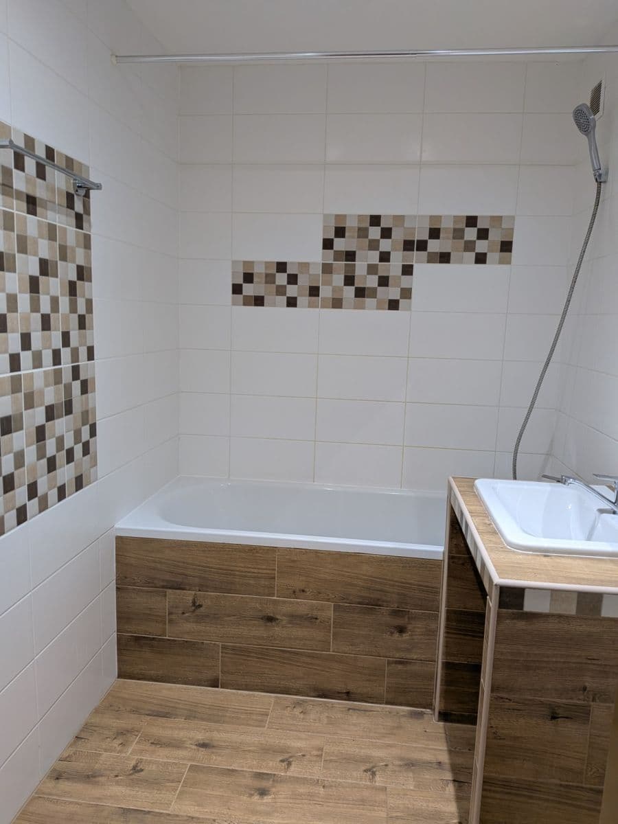 Prenájom bytu 3-izbový 77 m², Krašovská, Plzeň, Plzeňský kraj Prenájom bytu 3-izbový 77 m², Krašovská, Plzeň, Plzeňský kraj