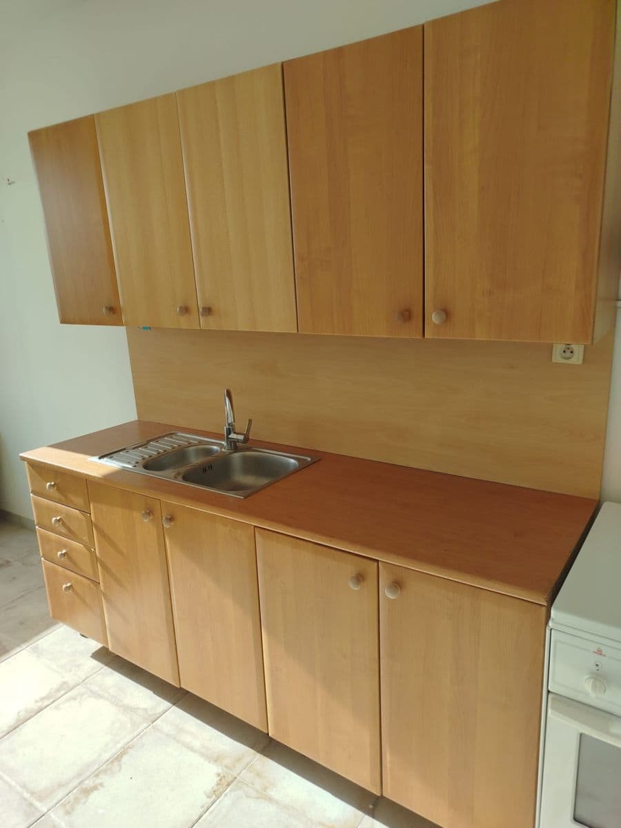 Prenájom bytu 3-izbový 77 m², Krašovská, Plzeň, Plzeňský kraj Prenájom bytu 3-izbový 77 m², Krašovská, Plzeň, Plzeňský kraj