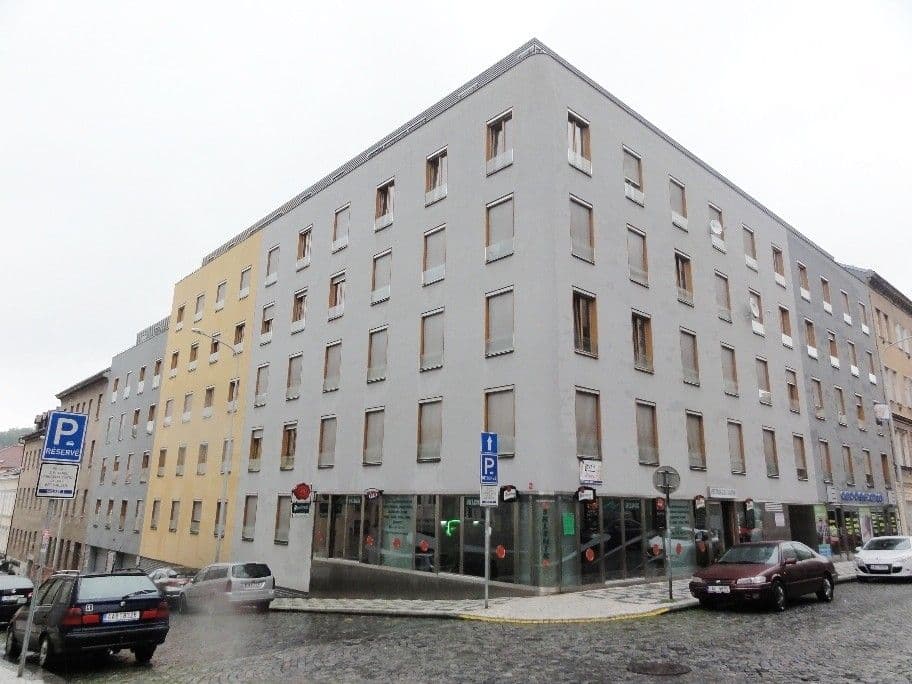 Prenájom garáže 15 m², Štítného, Praha, Praha Prenájom garáže 15 m², Štítného, Praha, Praha