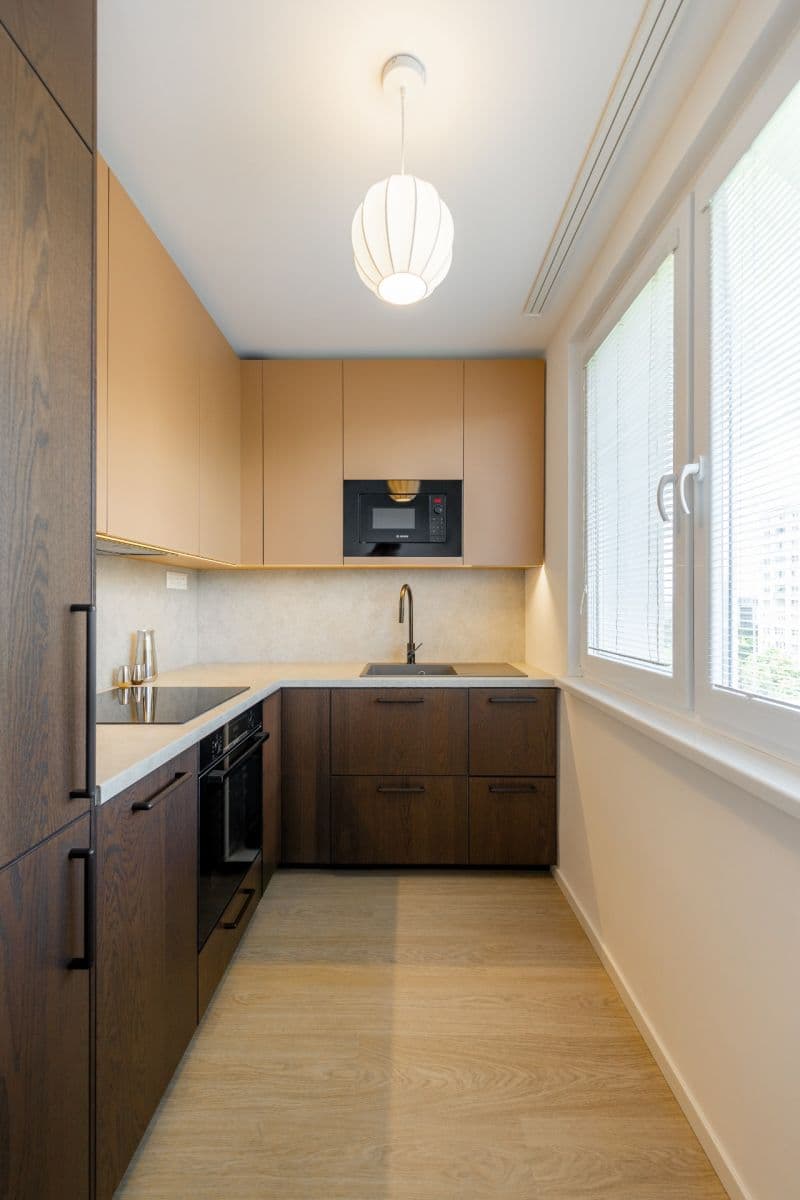 Predaj bytu 2-izbový 53 m², Ožvoldíkova, Dúbravka, Bratislavský kraj Predaj bytu 2-izbový 53 m², Ožvoldíkova, Dúbravka, Bratislavský kraj