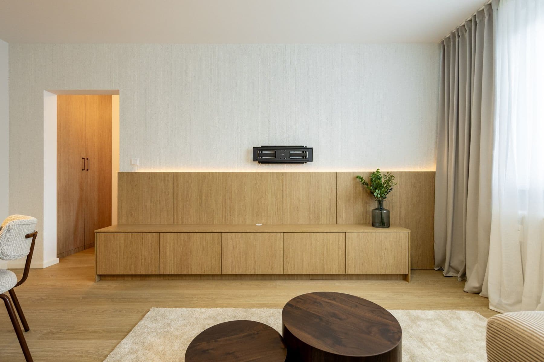 Predaj bytu 2-izbový 53 m², Ožvoldíkova, Dúbravka, Bratislavský kraj Predaj bytu 2-izbový 53 m², Ožvoldíkova, Dúbravka, Bratislavský kraj