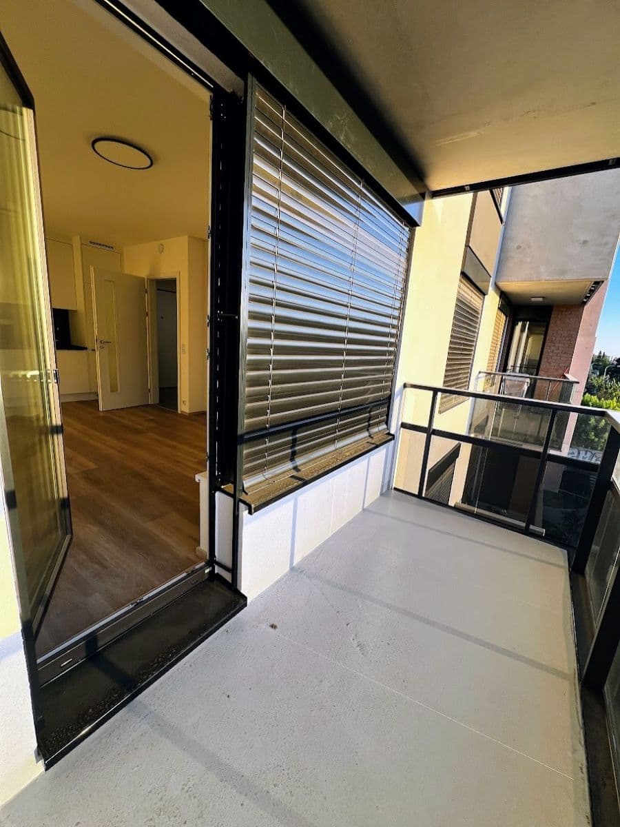 Prenájom bytu 2-izbový 45 m², Hodkovická, Praha, Praha Prenájom bytu 2-izbový 45 m², Hodkovická, Praha, Praha