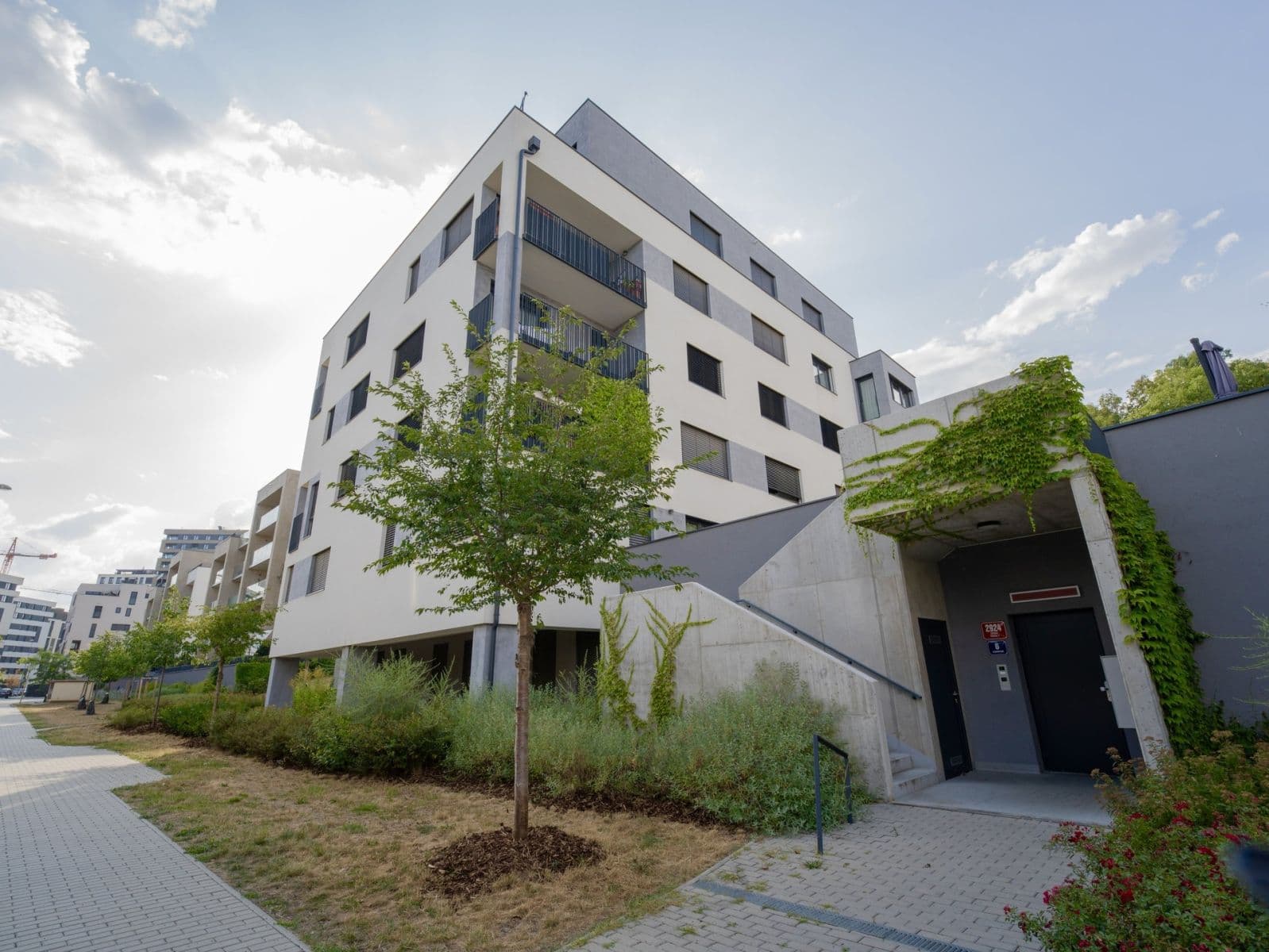 Prenájom bytu 2-izbový 73 m², Rixdorfská, Praha, Praha Prenájom bytu 2-izbový 73 m², Rixdorfská, Praha, Praha