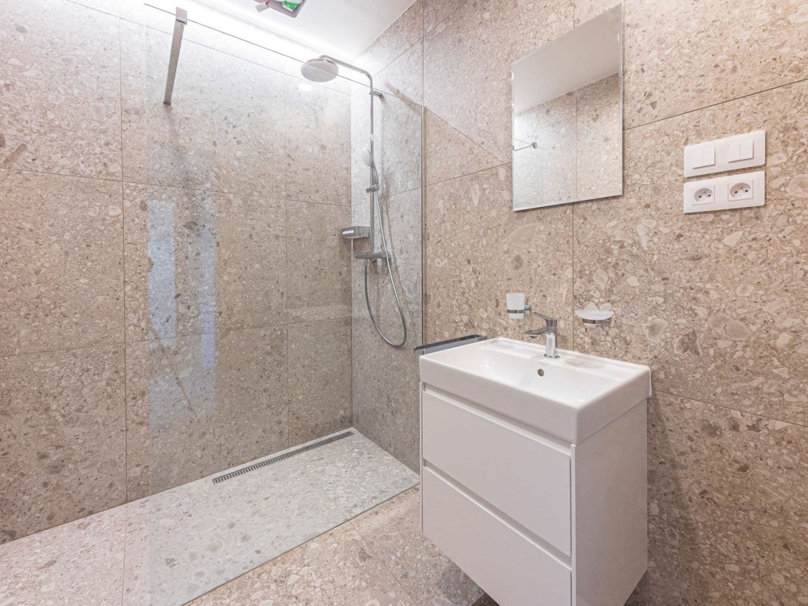 Prenájom bytu 2-izbový 49 m², Svatoslavova, Praha, Praha Prenájom bytu 2-izbový 49 m², Svatoslavova, Praha, Praha