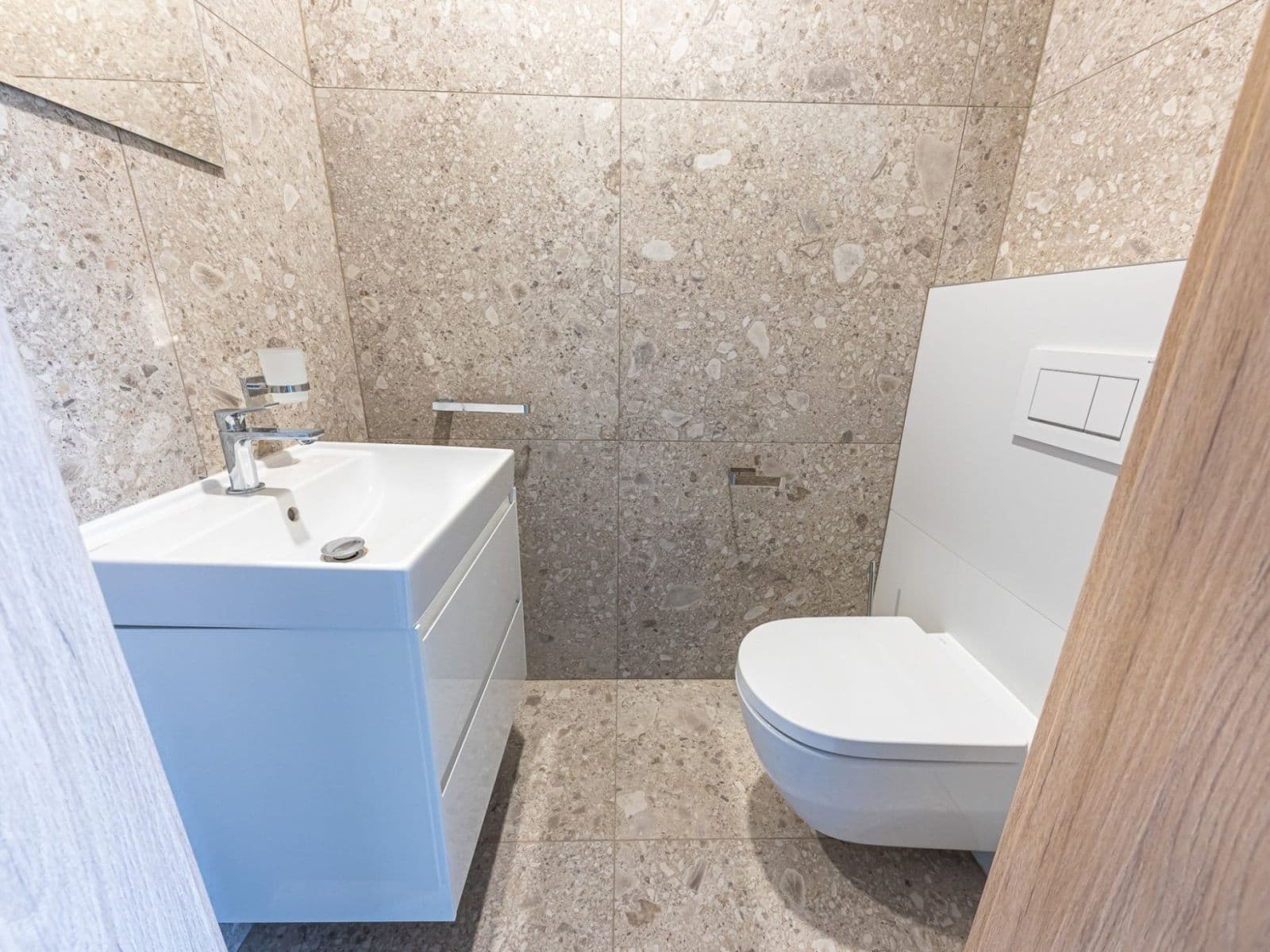Prenájom bytu 2-izbový 49 m², Svatoslavova, Praha, Praha Prenájom bytu 2-izbový 49 m², Svatoslavova, Praha, Praha