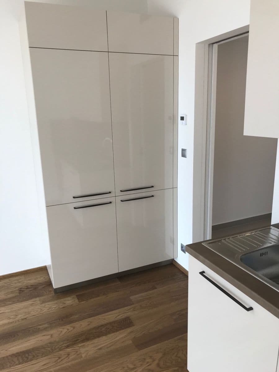 Predaj bytu 2-izbový 34 m², Kurta Konráda, Praha, Praha Predaj bytu 2-izbový 34 m², Kurta Konráda, Praha, Praha