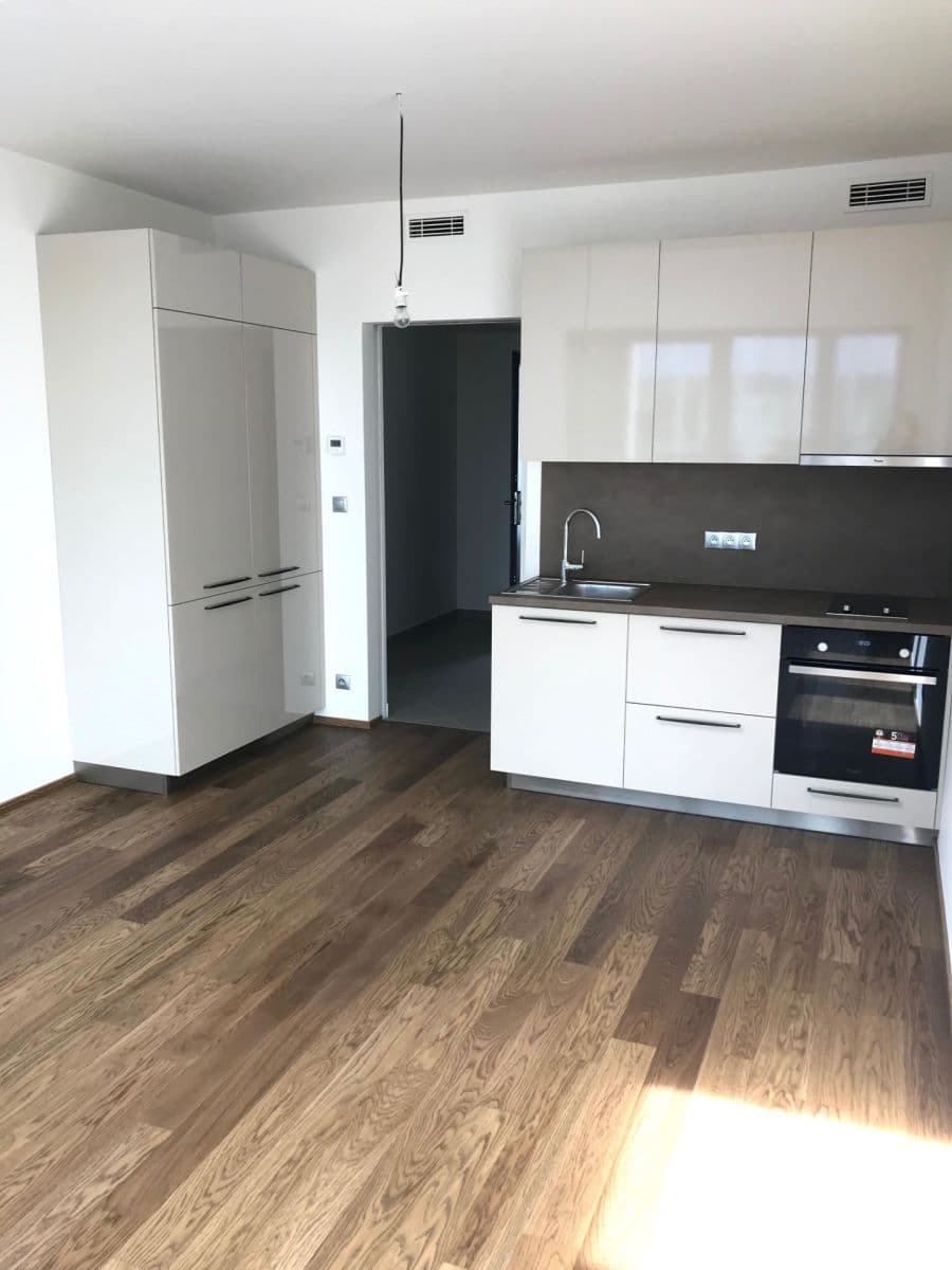 Predaj bytu 2-izbový 34 m², Kurta Konráda, Praha, Praha Predaj bytu 2-izbový 34 m², Kurta Konráda, Praha, Praha