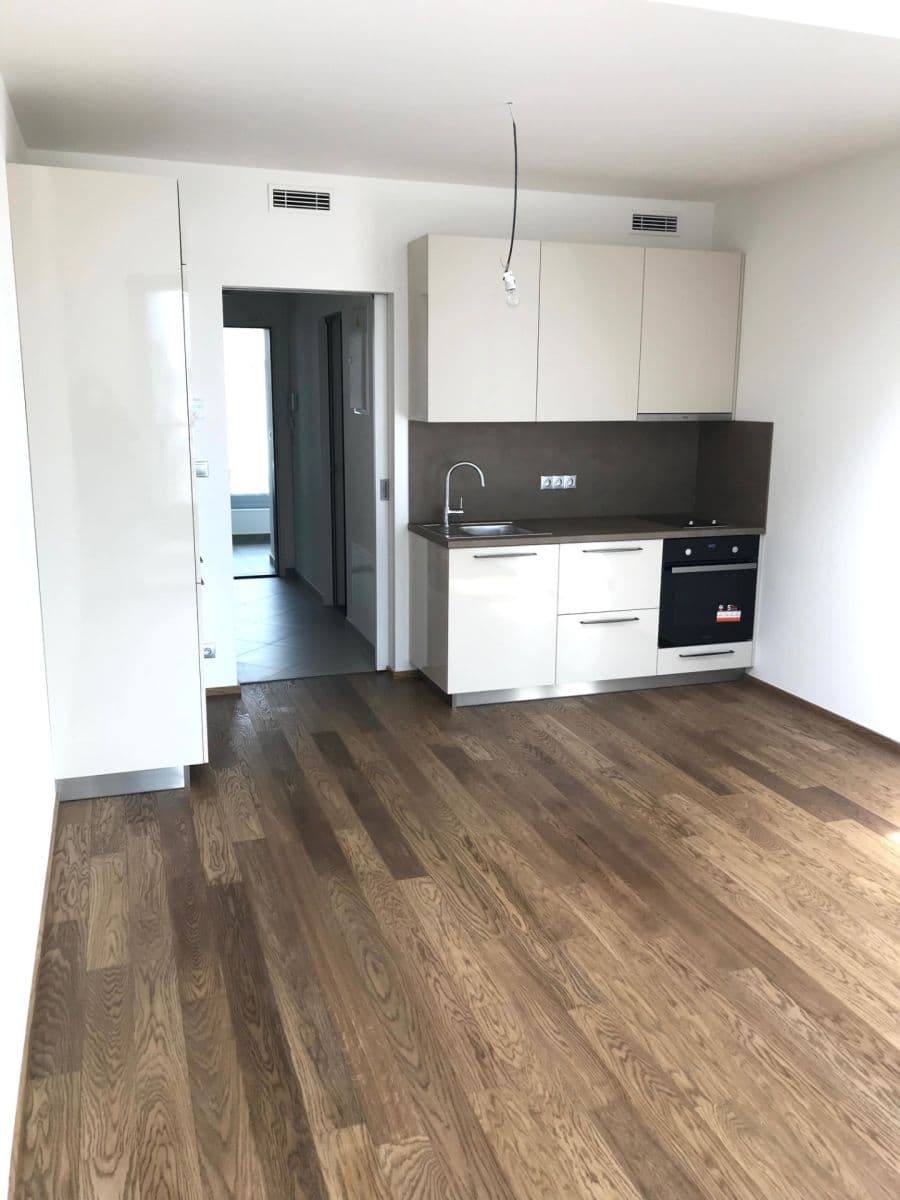 Predaj bytu 2-izbový 34 m², Kurta Konráda, Praha, Praha Predaj bytu 2-izbový 34 m², Kurta Konráda, Praha, Praha
