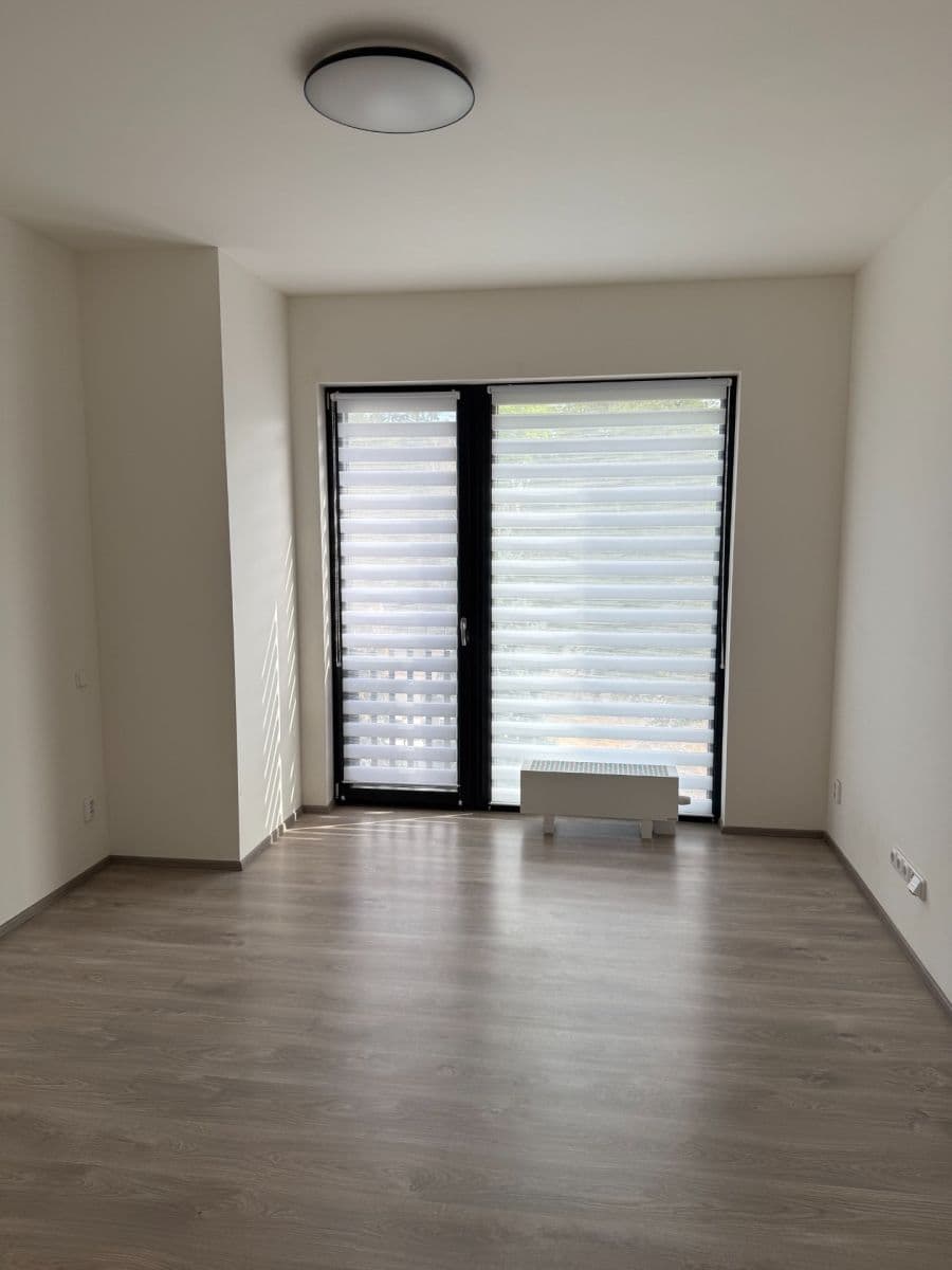 Prenájom bytu 2-izbový 56 m², Slaný, Středočeský kraj Prenájom bytu 2-izbový 56 m², Slaný, Středočeský kraj