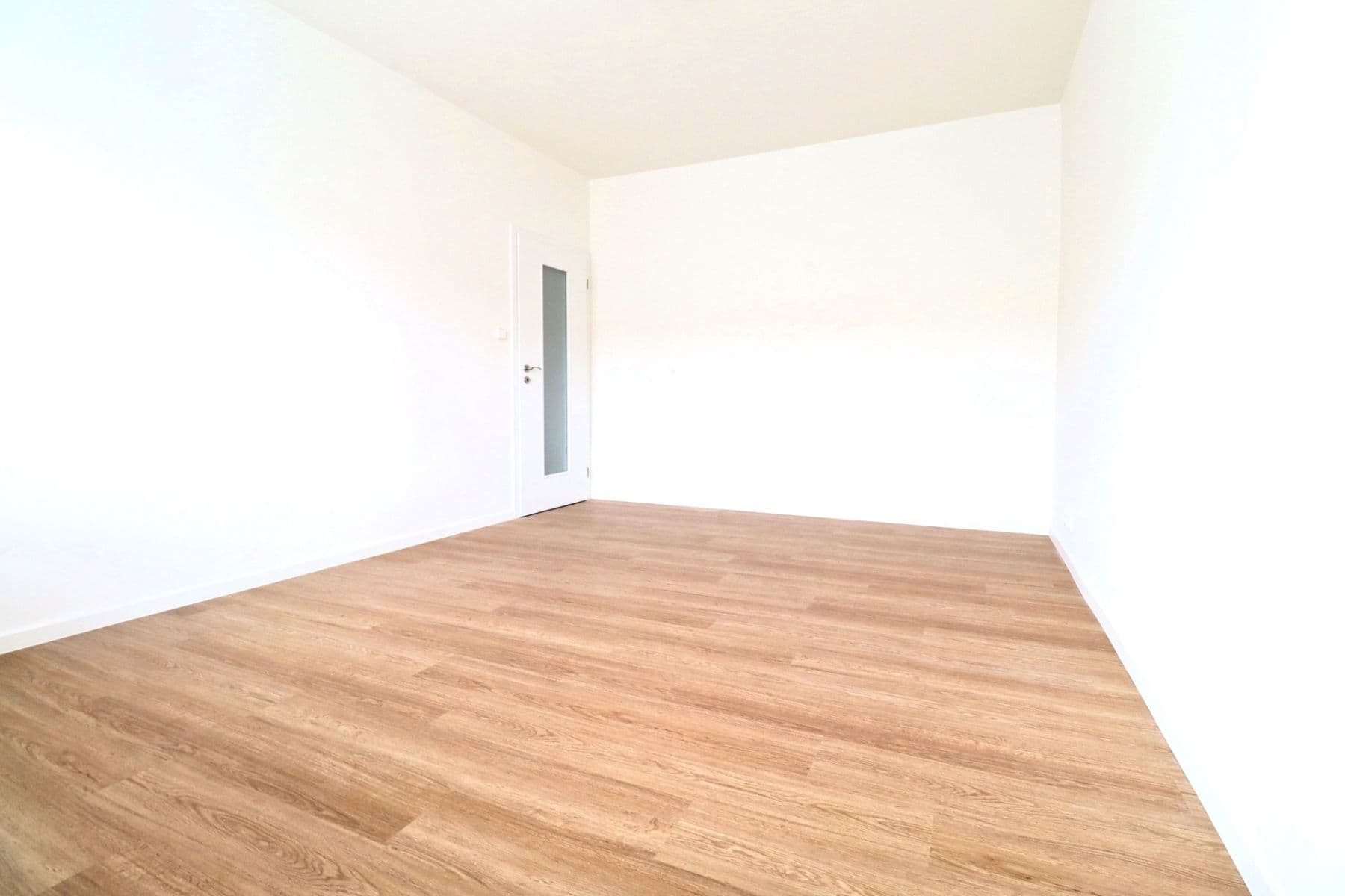 Prenájom bytu 2-izbový 55 m², Přistoupimská, Praha, Praha Prenájom bytu 2-izbový 55 m², Přistoupimská, Praha, Praha