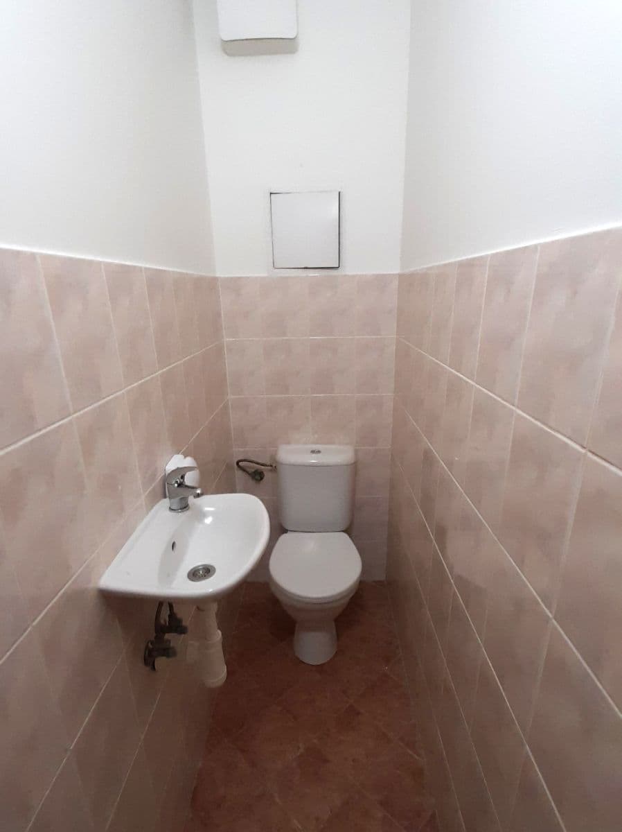 Prenájom bytu 3-izbový 62 m², Ke Školce, Rudná, Středočeský kraj Prenájom bytu 3-izbový 62 m², Ke Školce, Rudná, Středočeský kraj