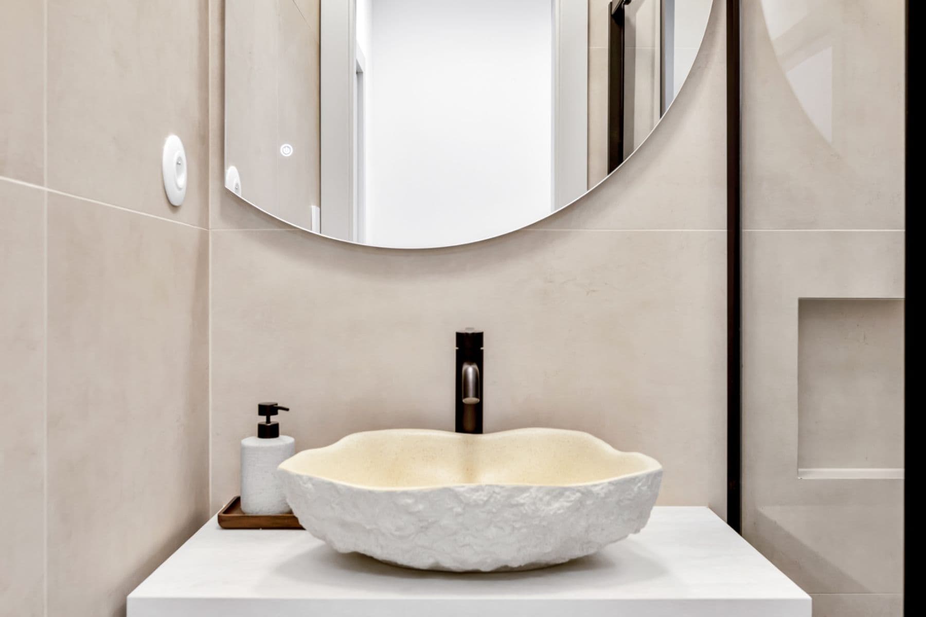 Predaj bytu 1-izbový 29 m², Kolbenova, Praha, Praha Predaj bytu 1-izbový 29 m², Kolbenova, Praha, Praha