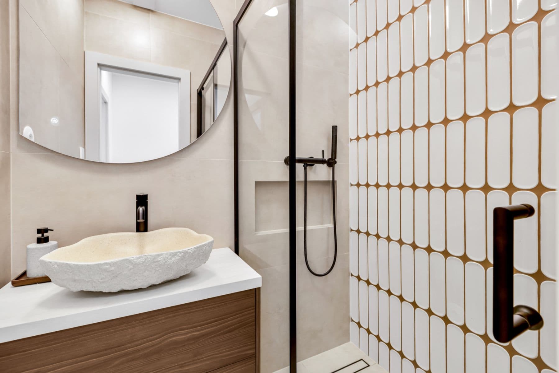 Predaj bytu 1-izbový 29 m², Kolbenova, Praha, Praha Predaj bytu 1-izbový 29 m², Kolbenova, Praha, Praha