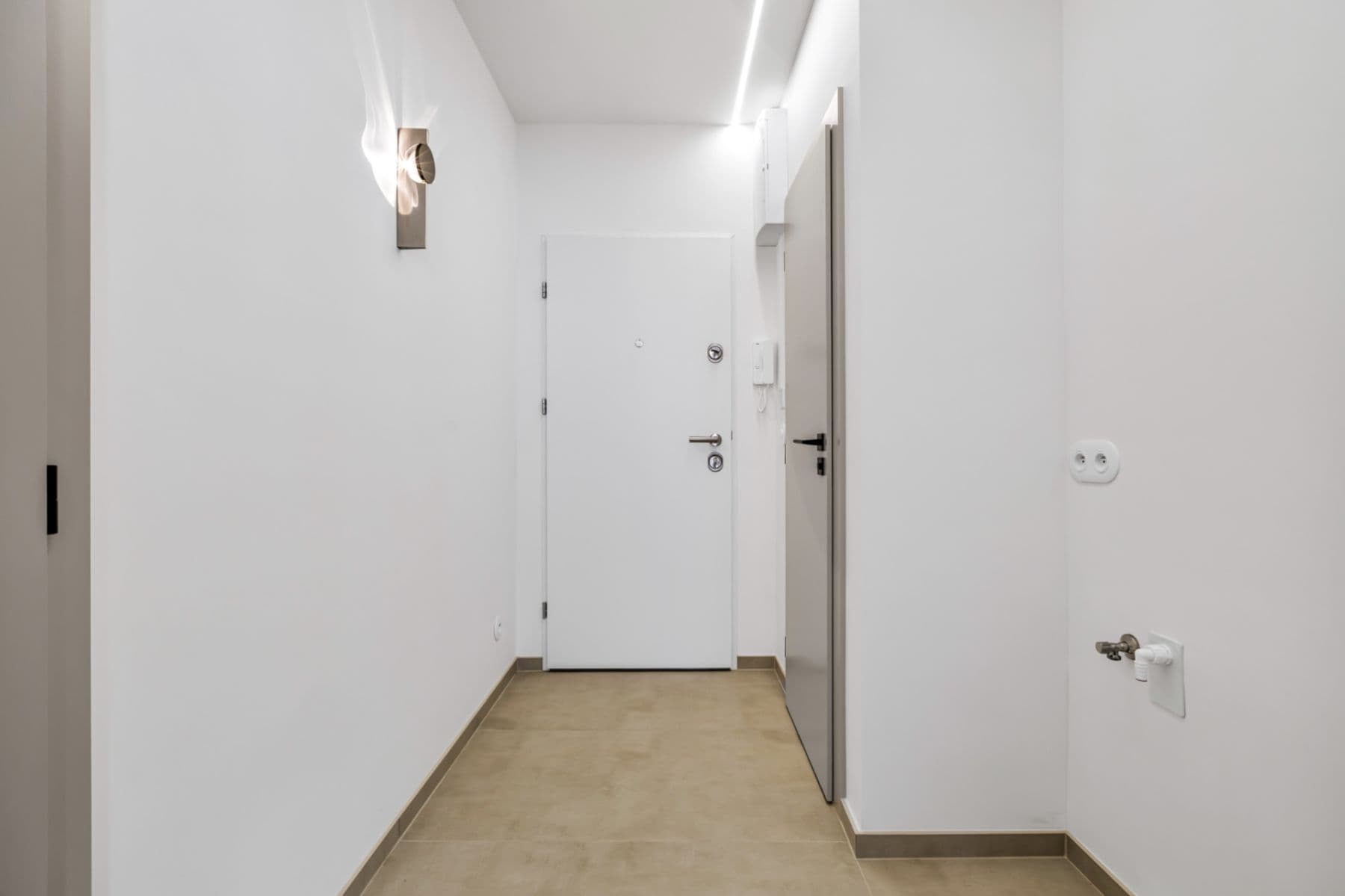 Predaj bytu 1-izbový 29 m², Kolbenova, Praha, Praha Predaj bytu 1-izbový 29 m², Kolbenova, Praha, Praha