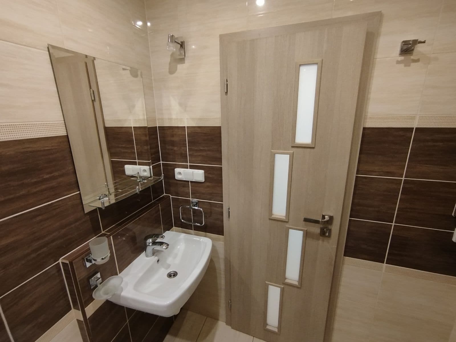 Prenájom bytu 1-izbový 36 m², Nová, Ústí nad Labem, Ústecký kraj Prenájom bytu 1-izbový 36 m², Nová, Ústí nad Labem, Ústecký kraj