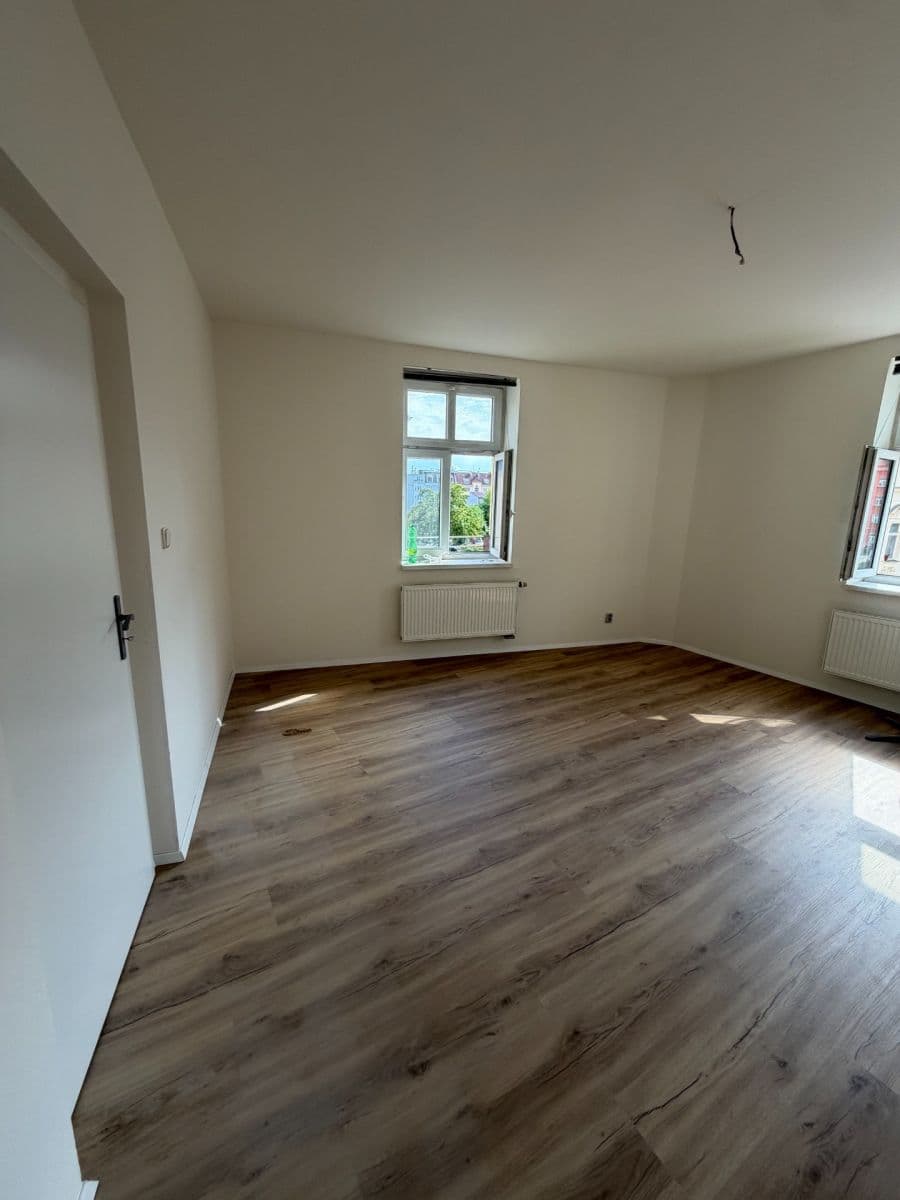 Prenájom bytu 1-izbový 45 m², Na Dědince, Praha, Praha Prenájom bytu 1-izbový 45 m², Na Dědince, Praha, Praha
