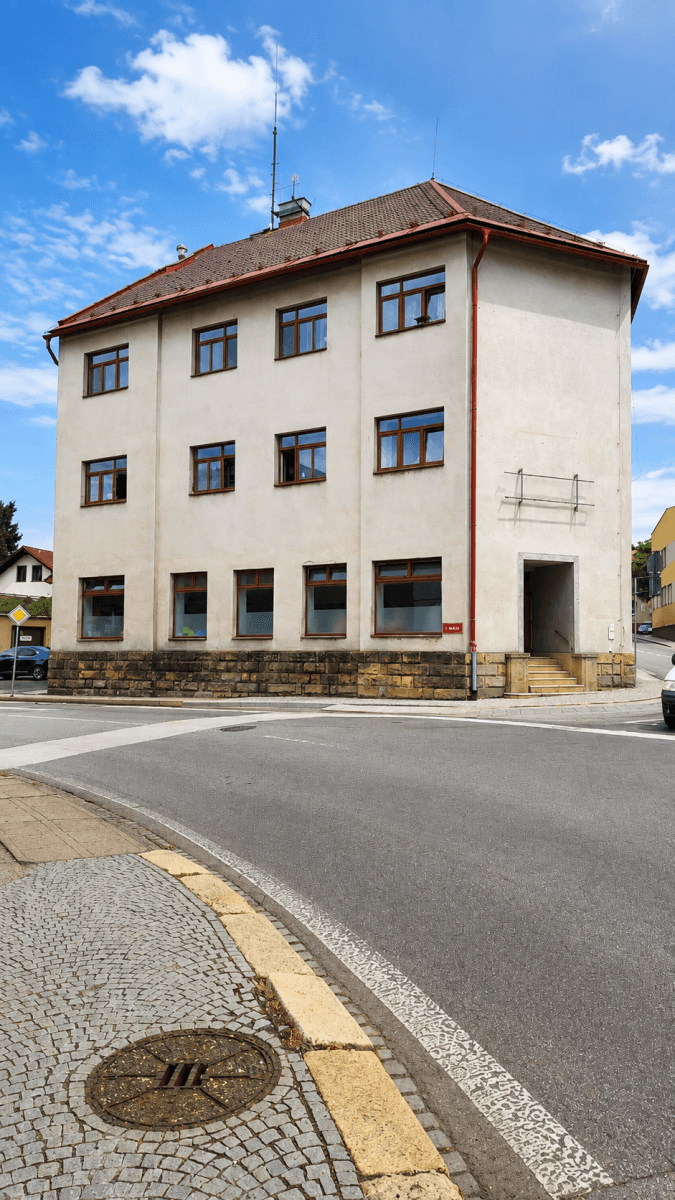 Prenájom bytu 1-izbový 37 m², 5. května, Lomnice nad Popelkou, Liberecký kraj Prenájom bytu 1-izbový 37 m², 5. května, Lomnice nad Popelkou, Liberecký kraj