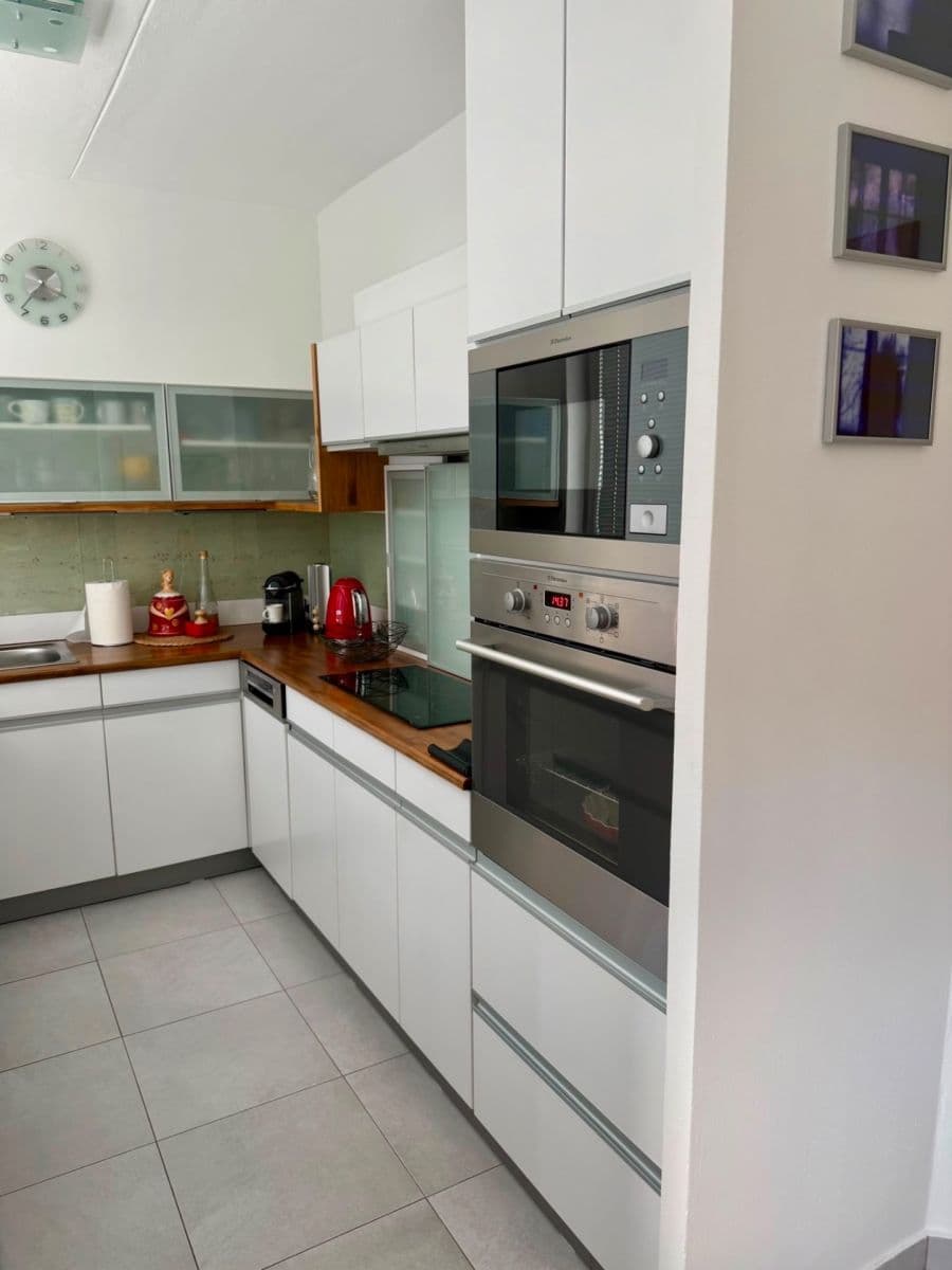 Predaj bytu 3-izbový 76 m², Podvinný mlýn, Praha, Praha Predaj bytu 3-izbový 76 m², Podvinný mlýn, Praha, Praha