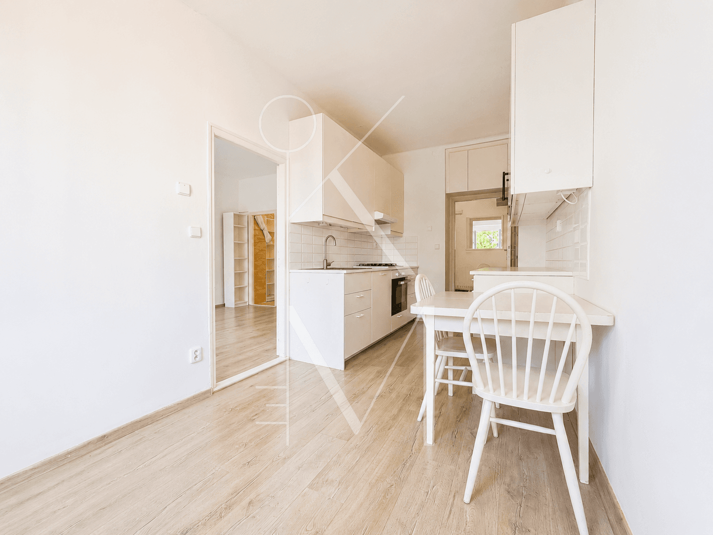 Prenájom bytu 2-izbový 43 m², Mládeže, Praha, Praha Prenájom bytu 2-izbový 43 m², Mládeže, Praha, Praha
