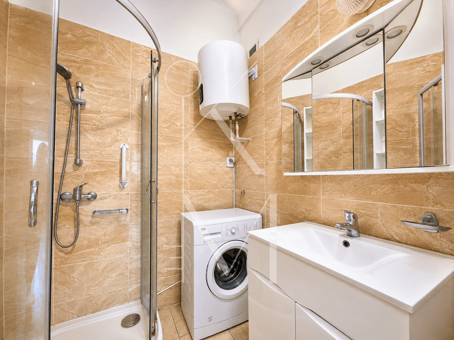 Prenájom bytu 2-izbový 43 m², Mládeže, Praha, Praha Prenájom bytu 2-izbový 43 m², Mládeže, Praha, Praha