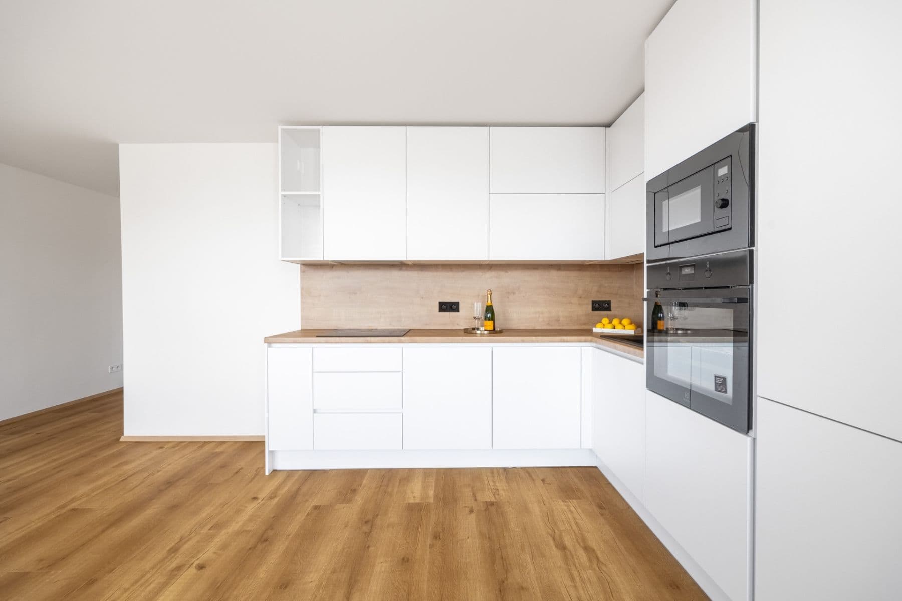 Predaj bytu 3-izbový 71 m², Murgašova, Praha, Praha Predaj bytu 3-izbový 71 m², Murgašova, Praha, Praha