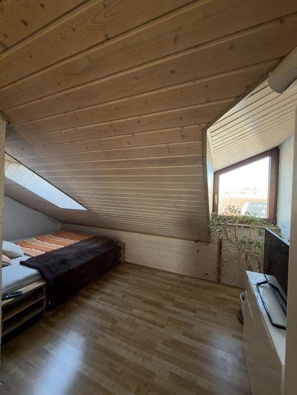 Predaj domu 131 m², pozemok 137 m², Holzgerlingen, Bádensko-Wurttembersko Predaj domu 131 m², pozemok 137 m², Holzgerlingen, Bádensko-Wurttembersko