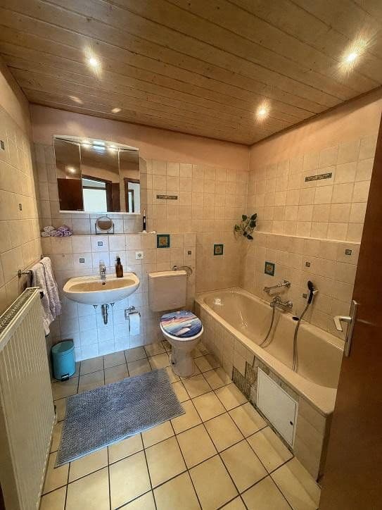 Predaj domu 131 m², pozemok 137 m², Holzgerlingen, Bádensko-Wurttembersko Predaj domu 131 m², pozemok 137 m², Holzgerlingen, Bádensko-Wurttembersko