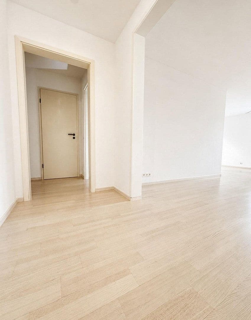 Predaj bytu 3-izbový 85 m², Bahnhofstraße, Schwaikheim, Bádensko-Wurttembersko Predaj bytu 3-izbový 85 m², Bahnhofstraße, Schwaikheim, Bádensko-Wurttembersko