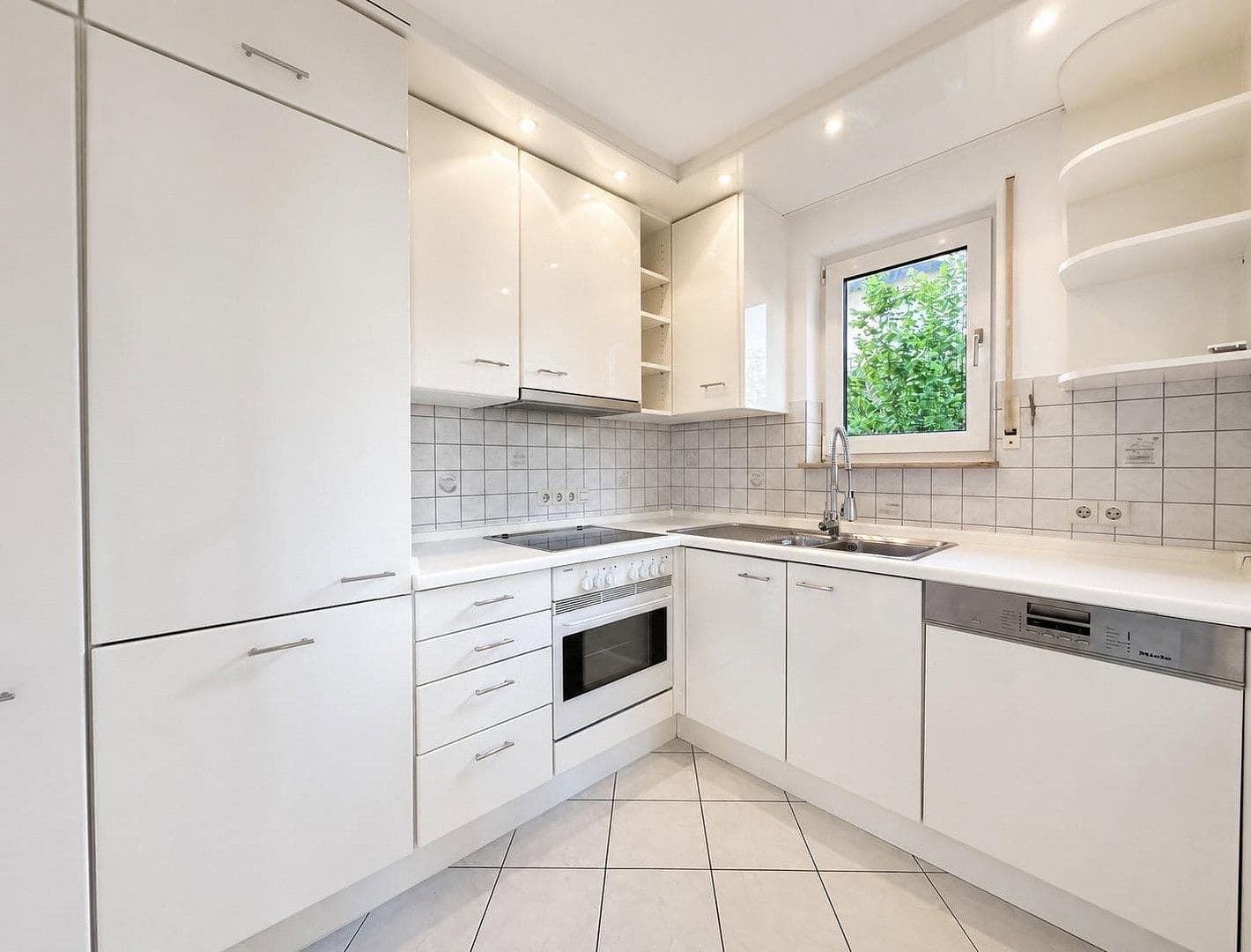 Predaj bytu 3-izbový 85 m², Bahnhofstraße, Schwaikheim, Bádensko-Wurttembersko Predaj bytu 3-izbový 85 m², Bahnhofstraße, Schwaikheim, Bádensko-Wurttembersko