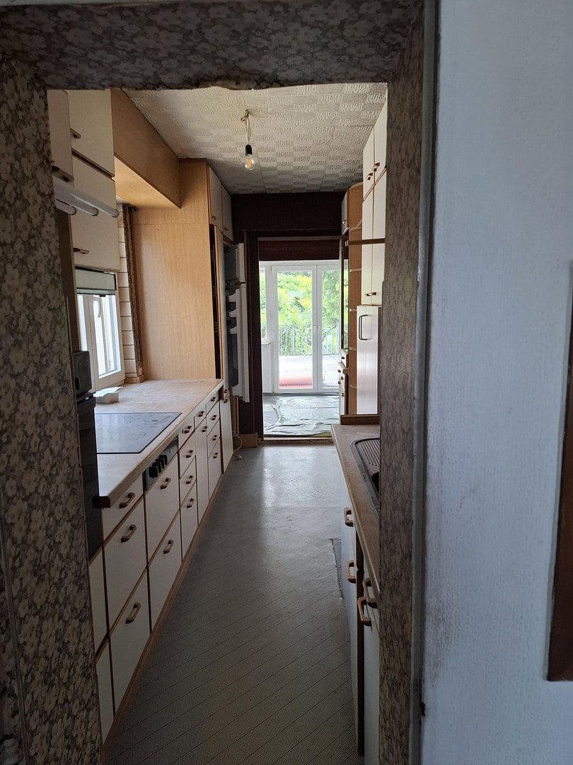 Predaj domu 170 m², pozemok 564 m², Eppelheim, Bádensko-Wurttembersko Predaj domu 170 m², pozemok 564 m², Eppelheim, Bádensko-Wurttembersko