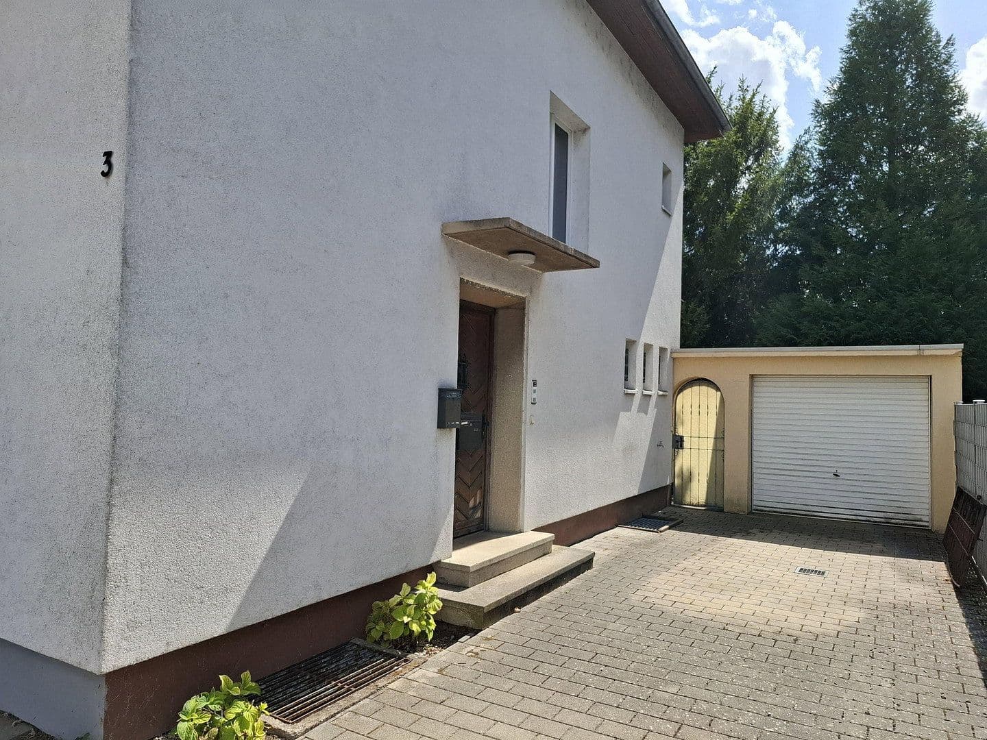 Predaj domu 170 m², pozemok 564 m², Eppelheim, Bádensko-Wurttembersko Predaj domu 170 m², pozemok 564 m², Eppelheim, Bádensko-Wurttembersko